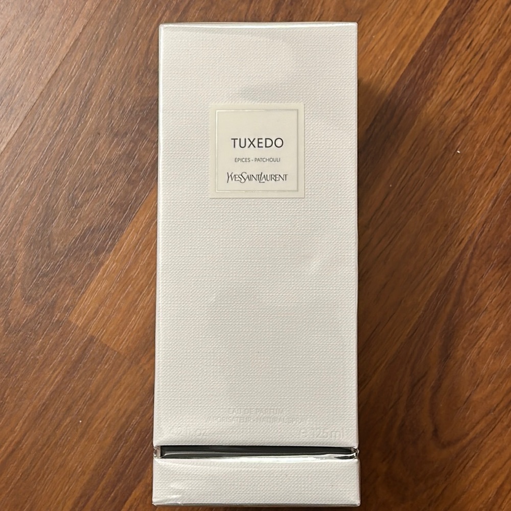 COPY - Tuxedo Epices- Patchouli